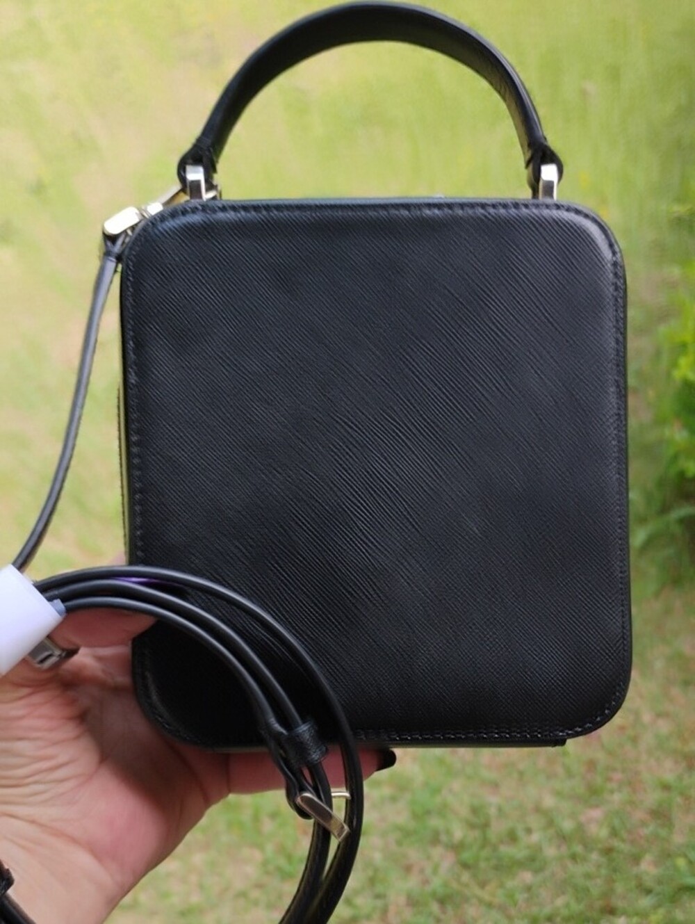 kate spade Daisy Black & White Leopard Trim Cat Crossbody Bag - Picture 3 of 12